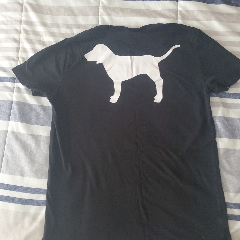 Pink t shirt xsmall